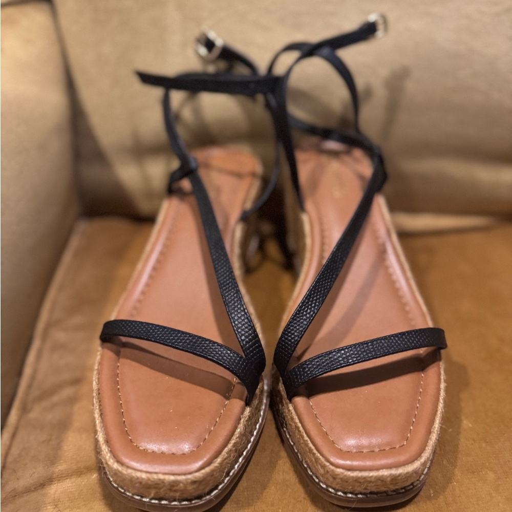 Chico's Black and Brown Strappy Sandals